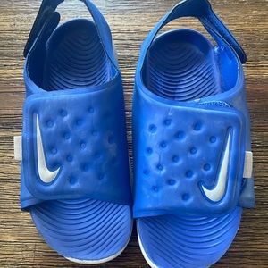 Boys NIKE sandals